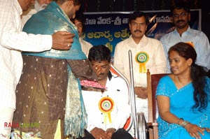 Athreya Award 2007 to Chandrabose