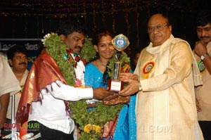 Athreya Award 2007 to Chandrabose