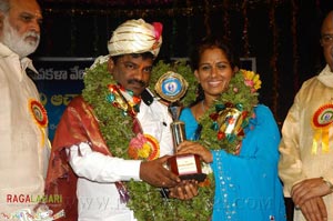 Athreya Award 2007 to Chandrabose