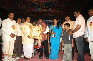 Athreya Award 2007 to Chandrabose