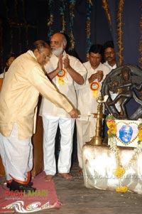 Athreya Award 2007 to Chandrabose