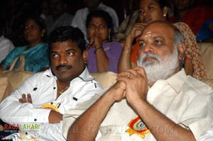 Athreya Award 2007 to Chandrabose