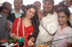 Charmi Inagurates Big C Showroom @ Punjagutta