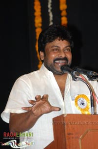 Chiranjeevi at Nenu Saitham by Right Eye 