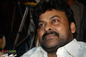 Chiranjeevi at Nenu Saitham by Right Eye 