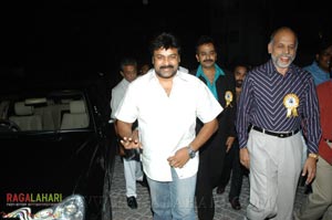 Chiranjeevi at Nenu Saitham by Right Eye 