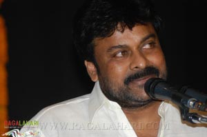 Chiranjeevi at Nenu Saitham by Right Eye 