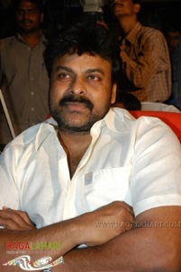 Chiranjeevi at Nenu Saitham by Right Eye 