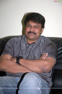 Chiru apologises Rajasekhar at his House