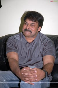 Chiru apologises Rajasekhar at his House