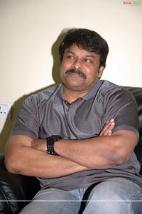 Chiru apologises Rajasekhar at his House