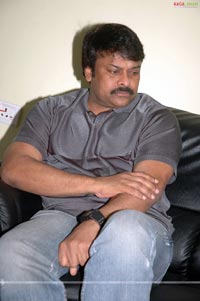 Chiru apologises Rajasekhar at his House