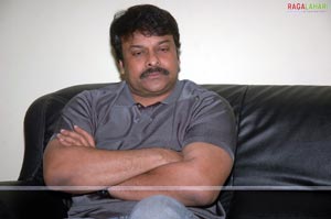 Chiru apologises Rajasekhar at his House