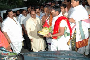 Dasari Felicitates 148 Telugu Film Directors