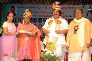 Dasari Felicitates 148 Telugu Film Directors