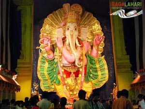 India's Biggest Ganesh Idol by Vizag Defence Academy (44 Feet)