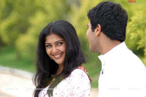 Allari Naresh, Sharwanand, Kamalini Mukherji