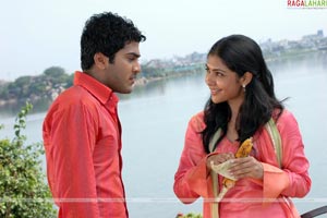 Allari Naresh, Sharwanand, Kamalini Mukherji