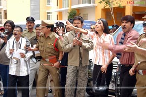 Saikumar, Rishi, Shriya Jha, Hamsa Nandini