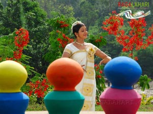 Gopika From Veedu Maamulodu Kaadu