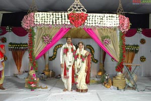 Gopi Mohan Weds Praveena