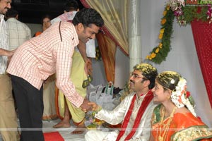 Gopi Mohan Weds Praveena