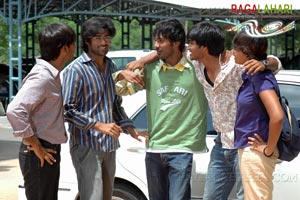 Varun, Sandesh, Nikhil, Raahul, Vamsee Krishna, Gayatri Rao, Monali Chowdary, Sonia