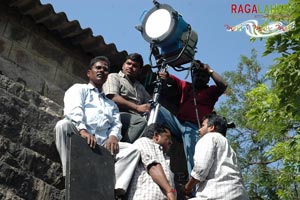 Varun, Sandesh, Nikhil, Raahul, Vamsee Krishna, Gayatri Rao, Monali Chowdary, Sonia