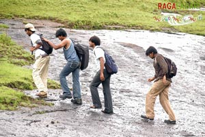 Varun, Sandesh, Nikhil, Raahul, Vamsee Krishna, Gayatri Rao, Monali Chowdary, Sonia