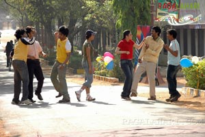 Varun, Sandesh, Nikhil, Raahul, Vamsee Krishna, Gayatri Rao, Monali Chowdary, Sonia