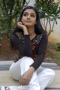 Honey Rose at Aalayam Sets