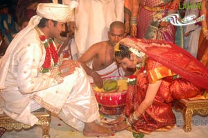 Sravanthi(D/O Jamuna) & Vijay Rahul Wedding Function