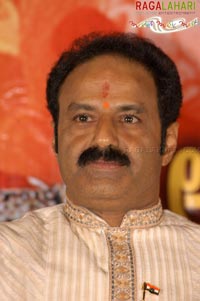 Balakrishna Releases Srimatkanyakaparameswari Keerthanaas