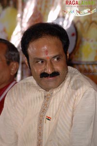 Balakrishna Releases Srimatkanyakaparameswari Keerthanaas