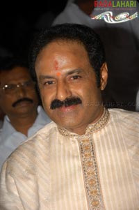 Balakrishna Releases Srimatkanyakaparameswari Keerthanaas