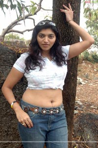 Sexy Keerthi