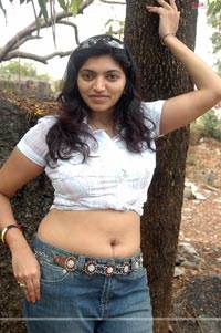 Sexy Keerthi