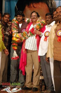 Krishnamraju Felicitated with SV Rangarao Swarnakankanam