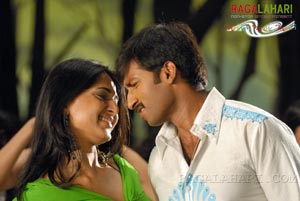 Gopichand, Anushka