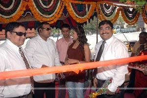 Madhu Shalini launches Next at Begumpet