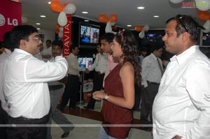 Madhu Shalini launches Next at Begumpet