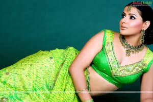 Madhu Sharma Portfolio Pictures