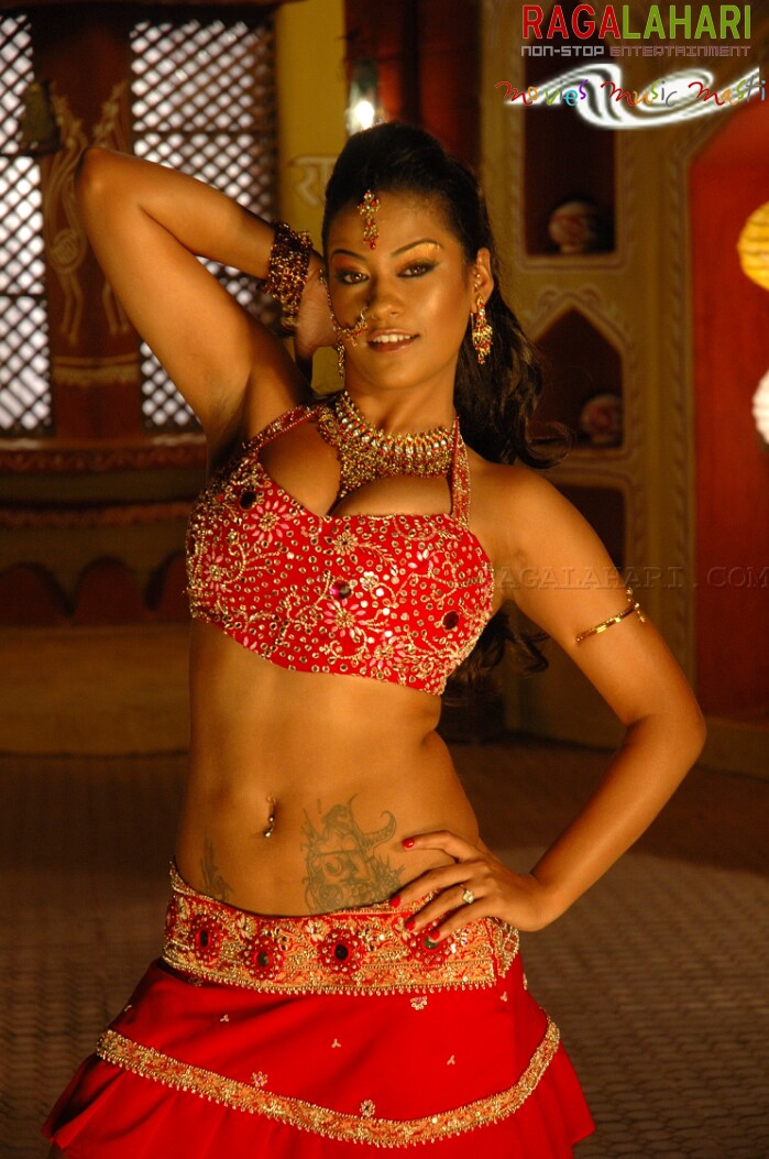 Mumaith Khan