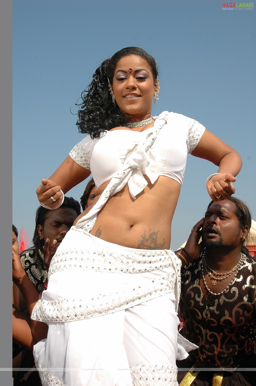 Mumaith Khan