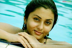 Namitha Photo Gallery/Wallpapers