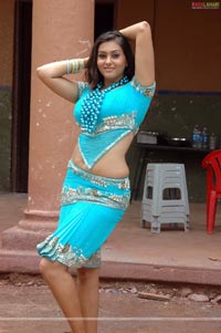 Namitha Photo Gallery/Wallpapers