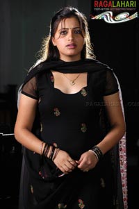 Navneet Kaur From Bangarukonda