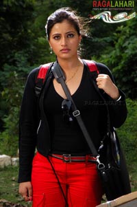 Navneet Kaur From Bangarukonda