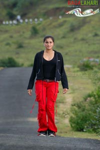 Navneet Kaur From Bangarukonda