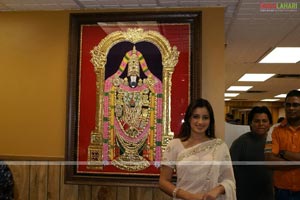 Navneet Kaur in Dosa Palace, Freemont, CA